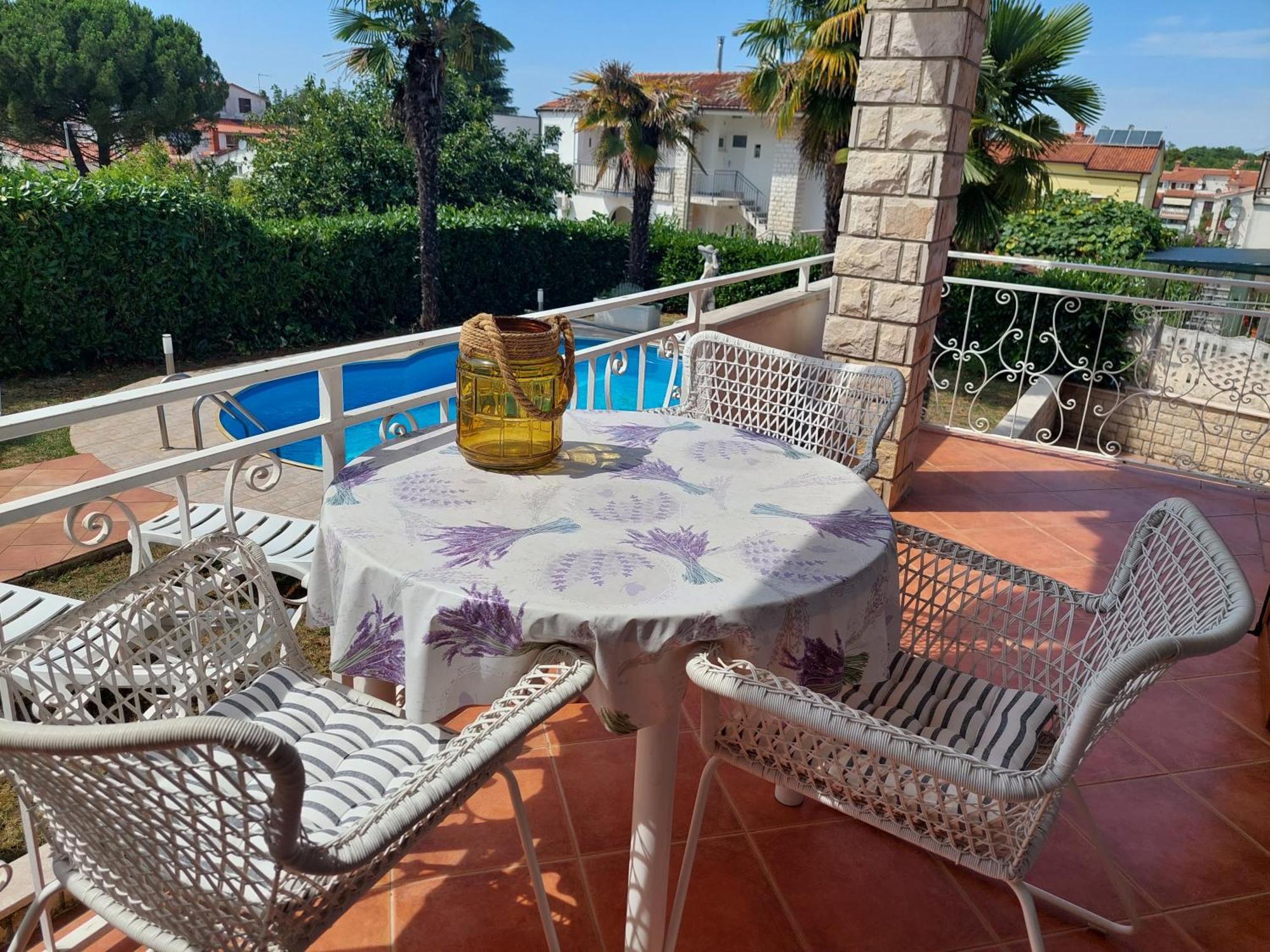 Villa More Mio Poreč Buitenkant foto
